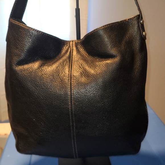 Tignanello Handbags - Tignanello Shoulder Bag